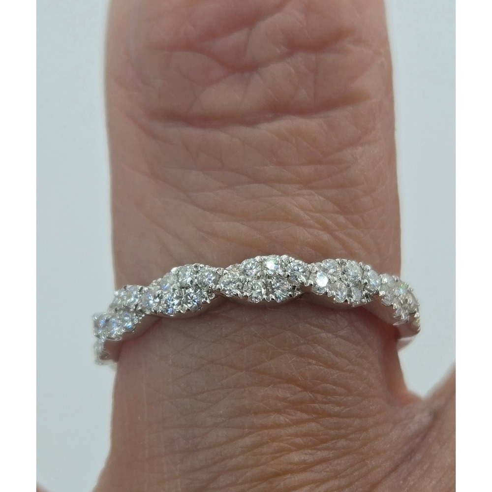 IMOLOVE Moissanite Wedding Band 0.3ct 18K White Gold Plated Silver Ring Womens 7